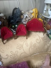 Dolls house soafa - house, chairs