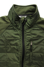 Orvis Mixed Media zip quilt