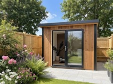 8x8 Knighton Timber Deluxe