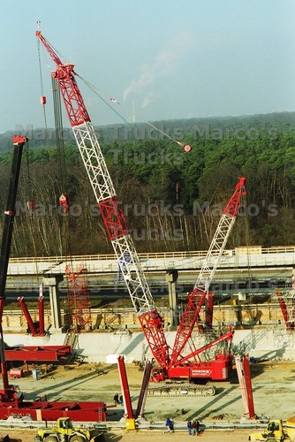Truck photo crane - photo,