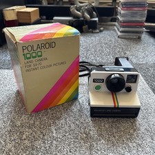 Polaroid 1000 Land Camera For SX-70 Instant Colour Pictures Untested with box