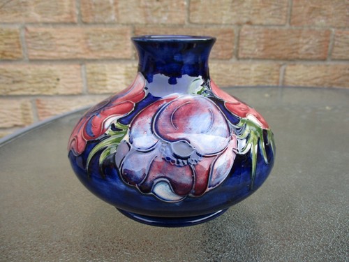Moorcroft anemone design - moorcroft,