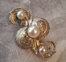 Beautiful Vintage Damascene And Pearl Brooch