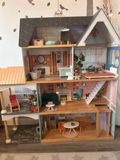 kidkraft dolls mansion  house