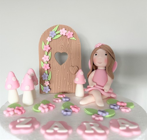 Fondant cake toppers - fondant, toppers: