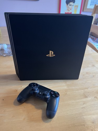 Sony playstation pro 1tb - 4,