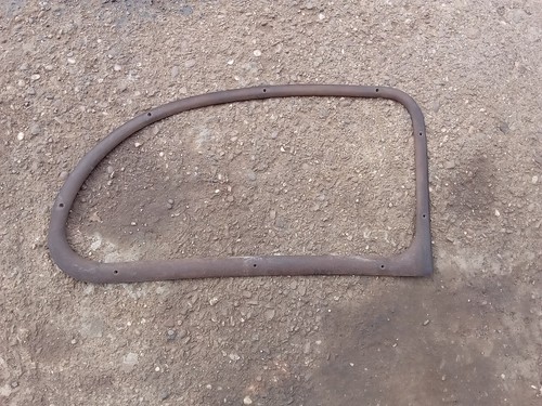 Ford pop bakelite window trim - pop,