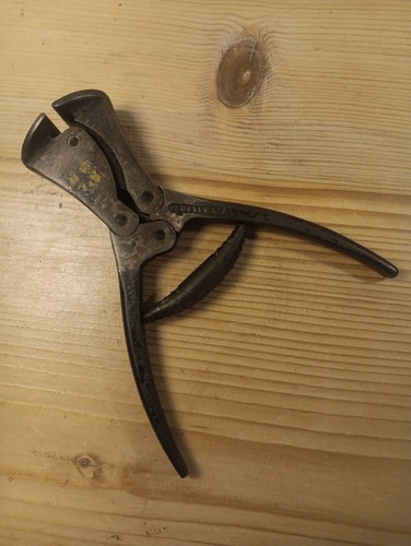 Vintage end cutting - end,