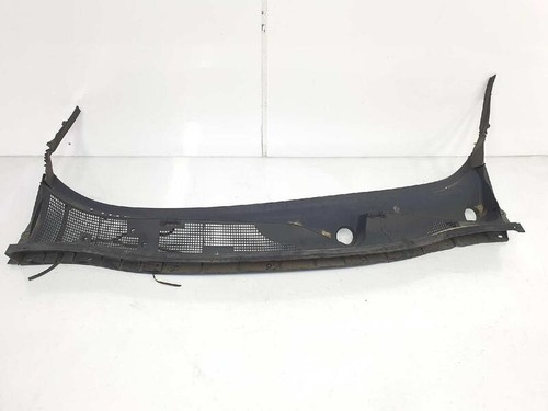 668621ka0c molding nissan juke - 668621ka0c,