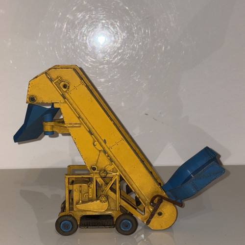 Dinky 964 elevator loader - elevator,