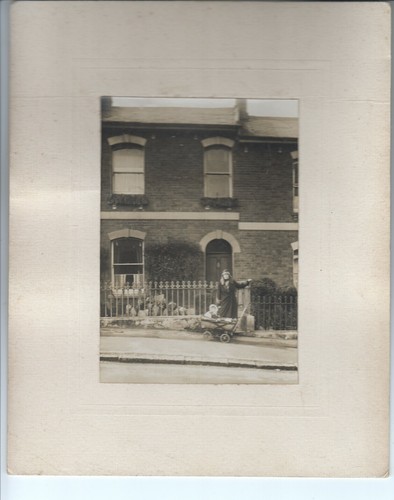 Old photograph mother - old, photograph.
