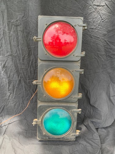 Authentic retired traffic - authentic/retired,