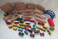 Wooden Railway Train Set Track Track Large Bundle 98 Pieces Set