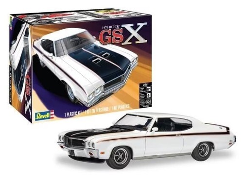 Revell 4522 24th scale 1970 - scale,