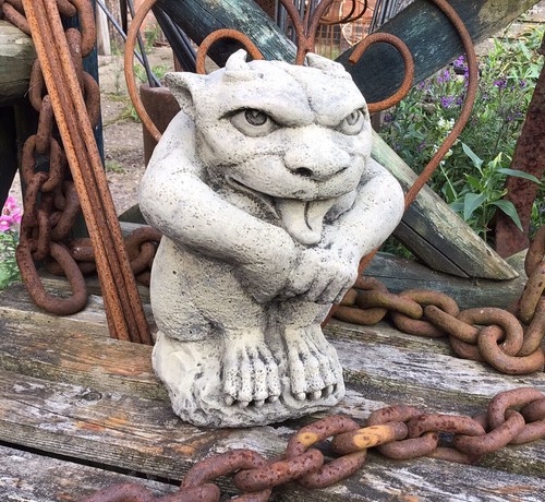 Stone garden cheeky - stone, devil
