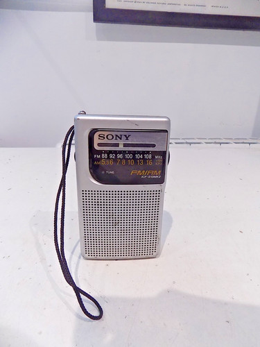 Sony icf s10mk2 handheld - sony, am