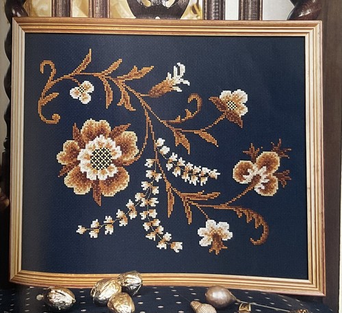 Cross stitch chart floral - cross,
