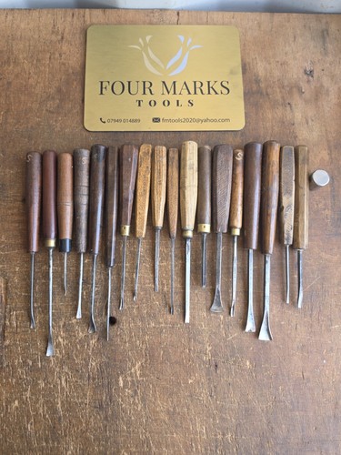 Wood carving chisels and - x,