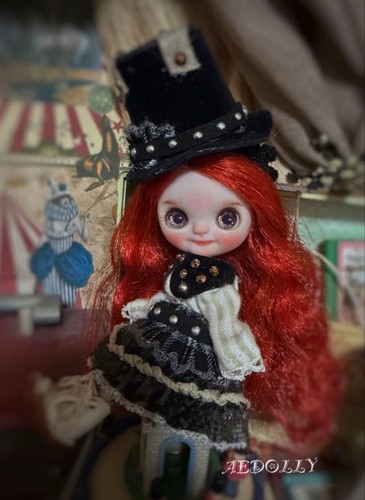 Aedolly custom petite - custom, blythe