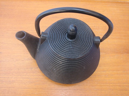 Vintage japanese cast iron - cast,