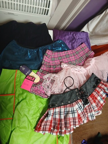 Item women clothing job - clothing,