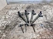 Vauxhall Vivaro Fuel Injector X4 W/ Injector Clamp & Bolts 2015 MK2 H8201055367