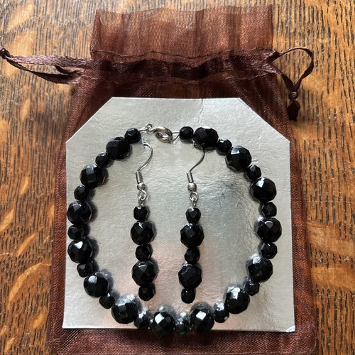 New memory wire bracelet - new, &