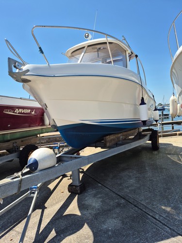 Arvor used cabin cruiser - , boat