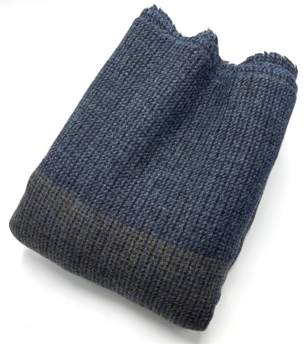 Blue grey pin dot - grey,