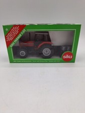 1/32 Siku FARMER SERIE 3853 Massey Ferguson MF 4270 with Transport Box & Cans