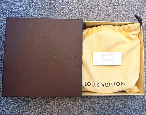 Louis vuitton men taiga - louis,