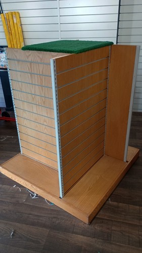 Four sided wood - four, slat