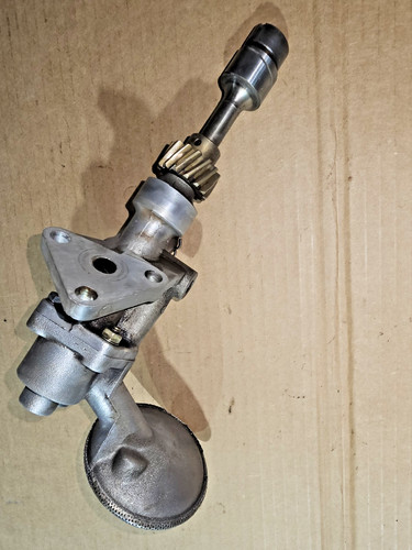 Alfa romeo spider - romeo, pump