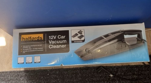 Halfords 12v car - halfords,