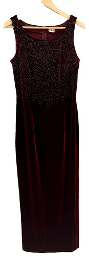 Libra vintage burgundy velvet - vintage,