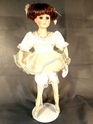 Porcelain doll katie - "katie", (204)
