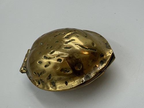 Beautiful brass walnut shape - beautiful,