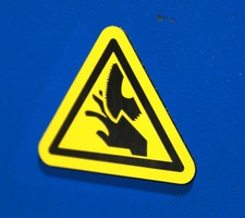 CAUTION CIRCULAR PANEL SAW