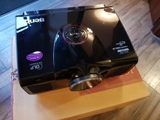 BenQ SP890 DLP Projector. 