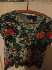 Artscape T Shirt Women's x