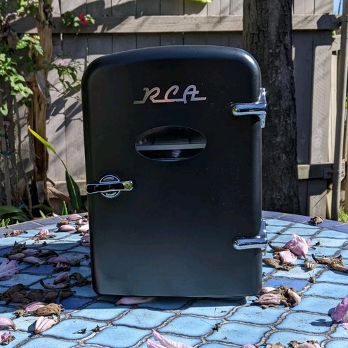 Rca black compact tabletop - black,