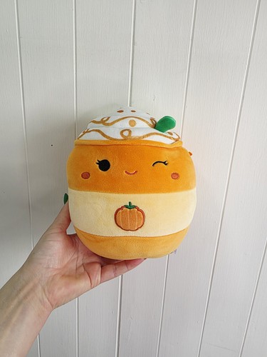 Delindy the pumpkin spice - the,