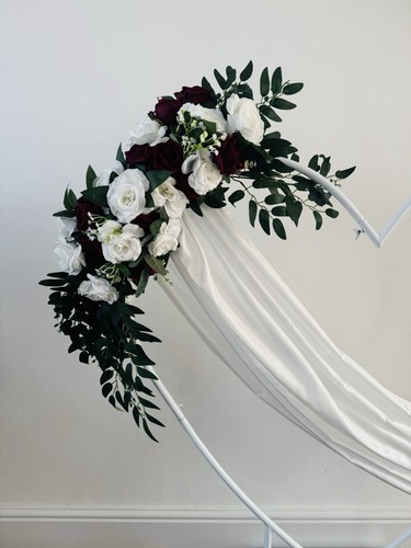 White and burgundy rose arch - white,
