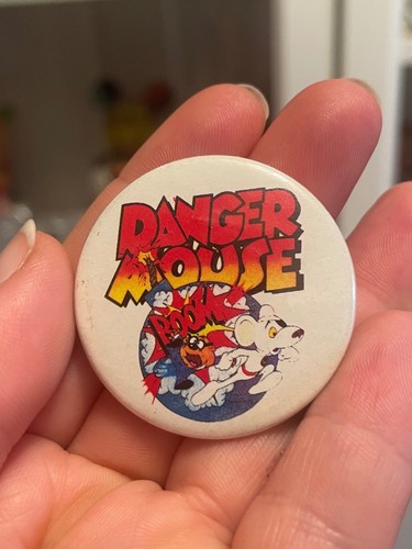 Vintage danger mouse pin badge - danger,