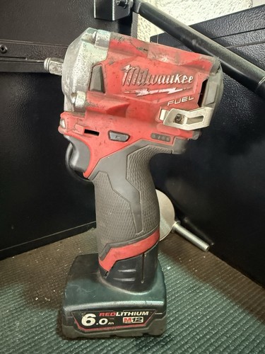 Milwaukee m12 fuel stubby - milwaukee, 3/8"