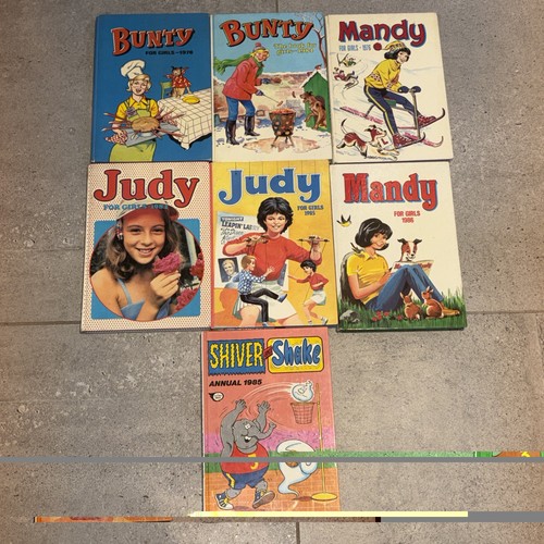 Joblot annuals bunty - 7,