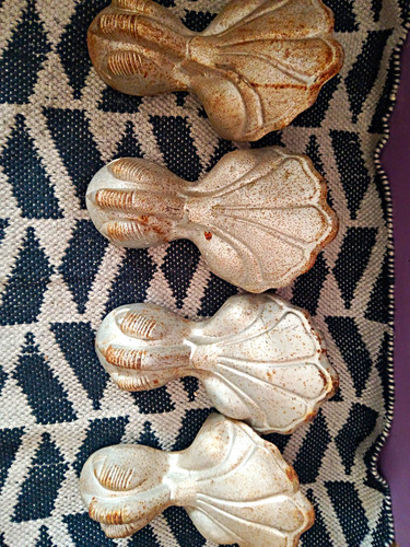 Cast iron silver bathtub - silver,