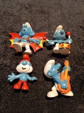 COLLECTABLE  SMURFS   ROCK AND
