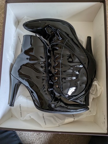 Womans ankle boots size - size, 7