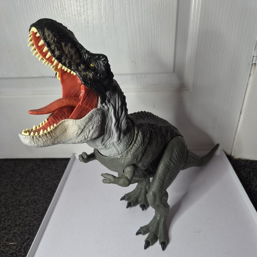 Large roaring rex dinosour - roaring,